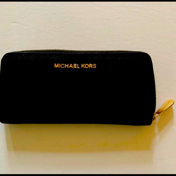 Michel kors wallet - Picture 1 of 2